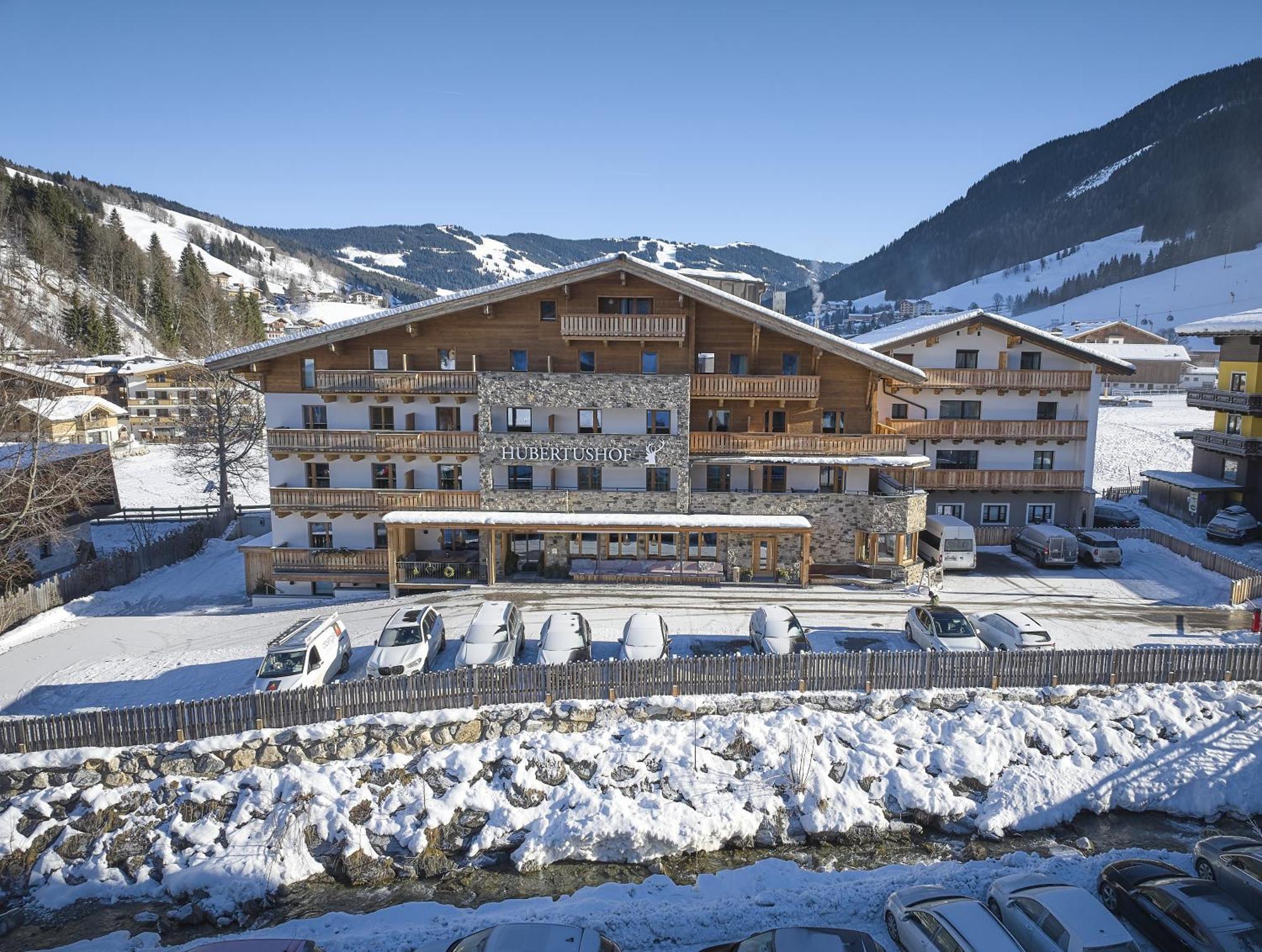 Hotel Hubertushof Saalbach-Hinterglemm Exterior photo