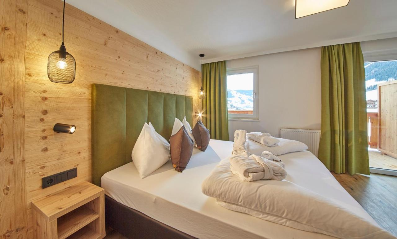 Hotel Hubertushof Saalbach-Hinterglemm Exterior photo
